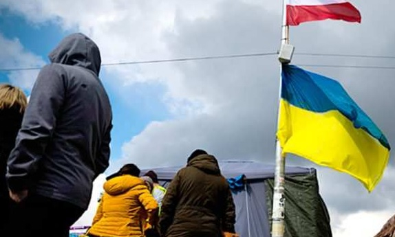 "Ел Мундо": Милиони украински бежанци се очаква да останат завинаги в Европа
