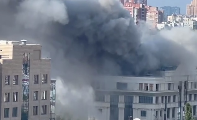 ВИДЕО от войната: ВСУ поразиха административната сграда на ДНР