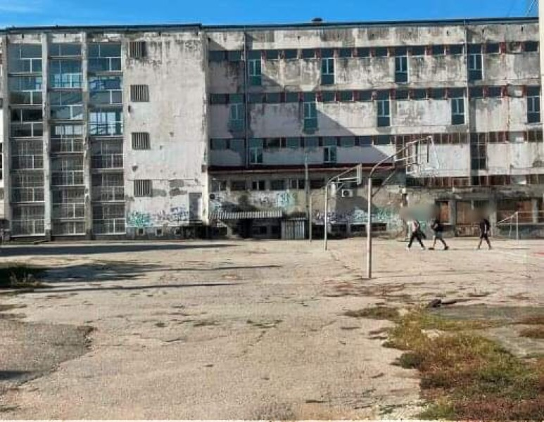 Срам: Това училище не е в Украйна, а в голям български град