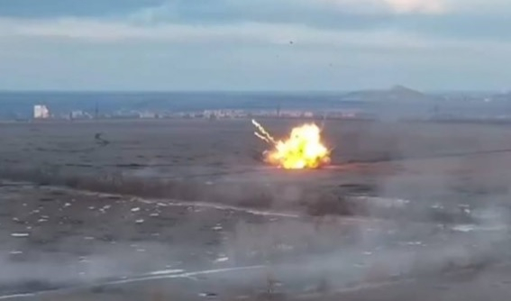ВИДЕО от войната: Украински бойци показаха как унищожават позициите на противника