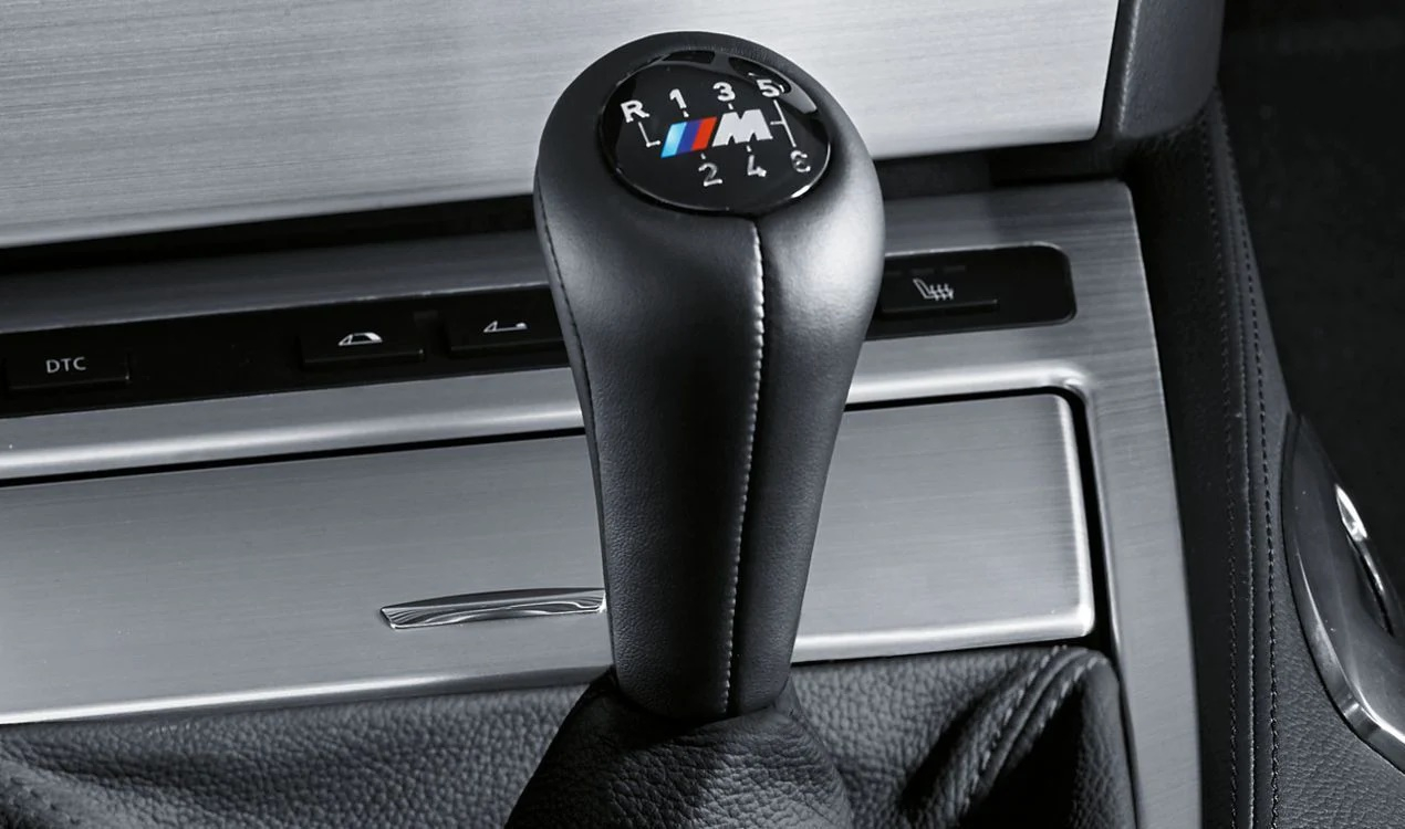 BMW шокира с новина за механичната скоростна кутия