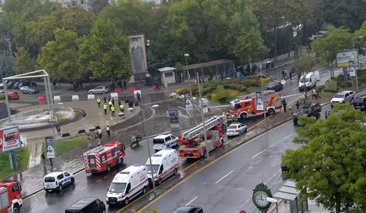 Страховито ВИДЕО от момента на експлозията при атентата в Анкара 
