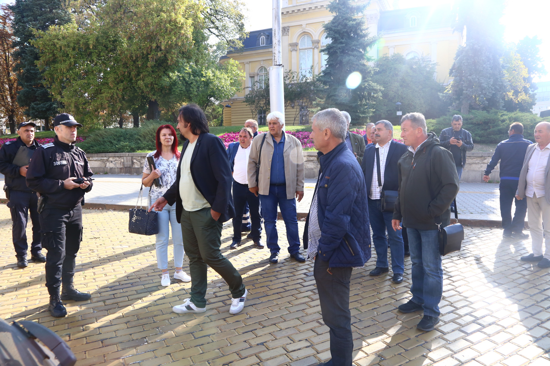 Борисов, Пеевски и Кирил Петков водят лично разговорите с протестиращите миньори СНИМКИ