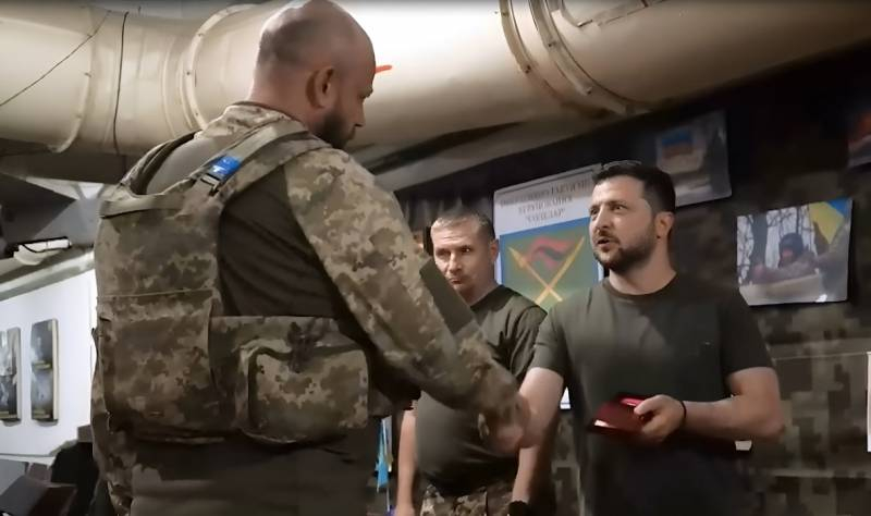 Турски медии: Зеленски отново помогна на руската армия да нанесе точен удар по ВСУ 