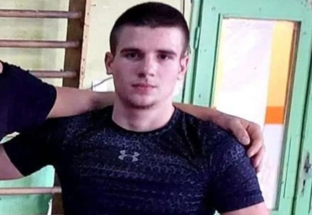 Разтърсващи разкрития за 18-г. убиец Никола
