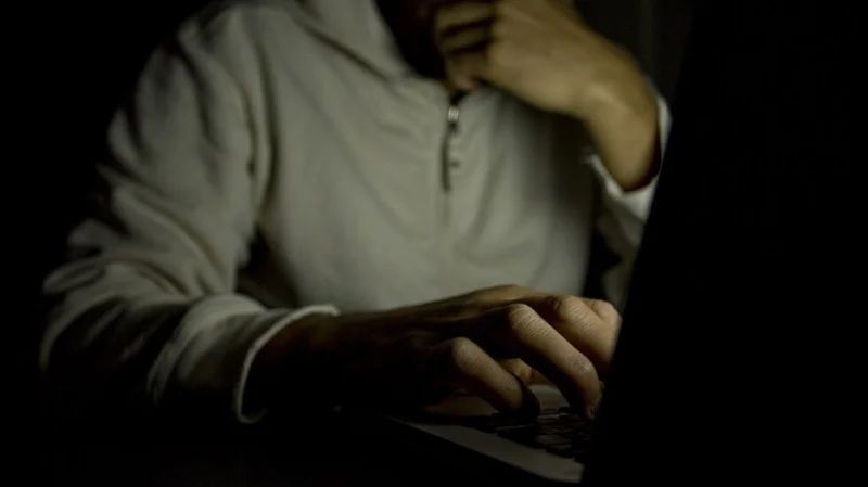 Ужас: Педофили атакуват деца в Телеграм! Спасението е...