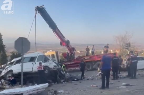 Касапница в Турция: Има много загинали и ранени ВИДЕО