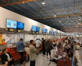 Десетки българи в капан след касапницата в Израел, ситуацията е тежка
