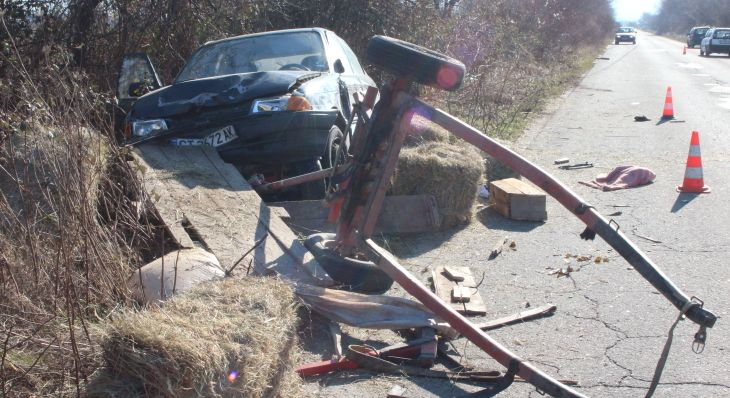 Кървава трагедия на път в Сливенско 