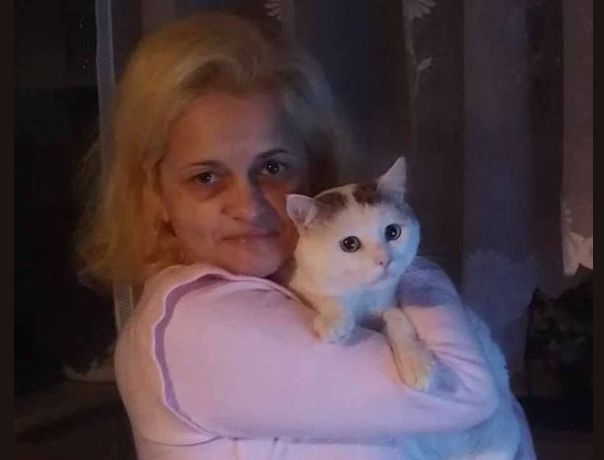 Мистерия! Нашенка тръгна към Атина с автобус и изчезна вдън земя СНИМКИ