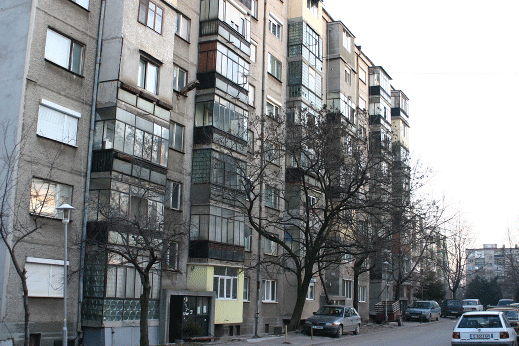 Шофьор паркира колата си в столичния квартал "Люлин", а когато се върна, изпадна в шок СНИМКИ