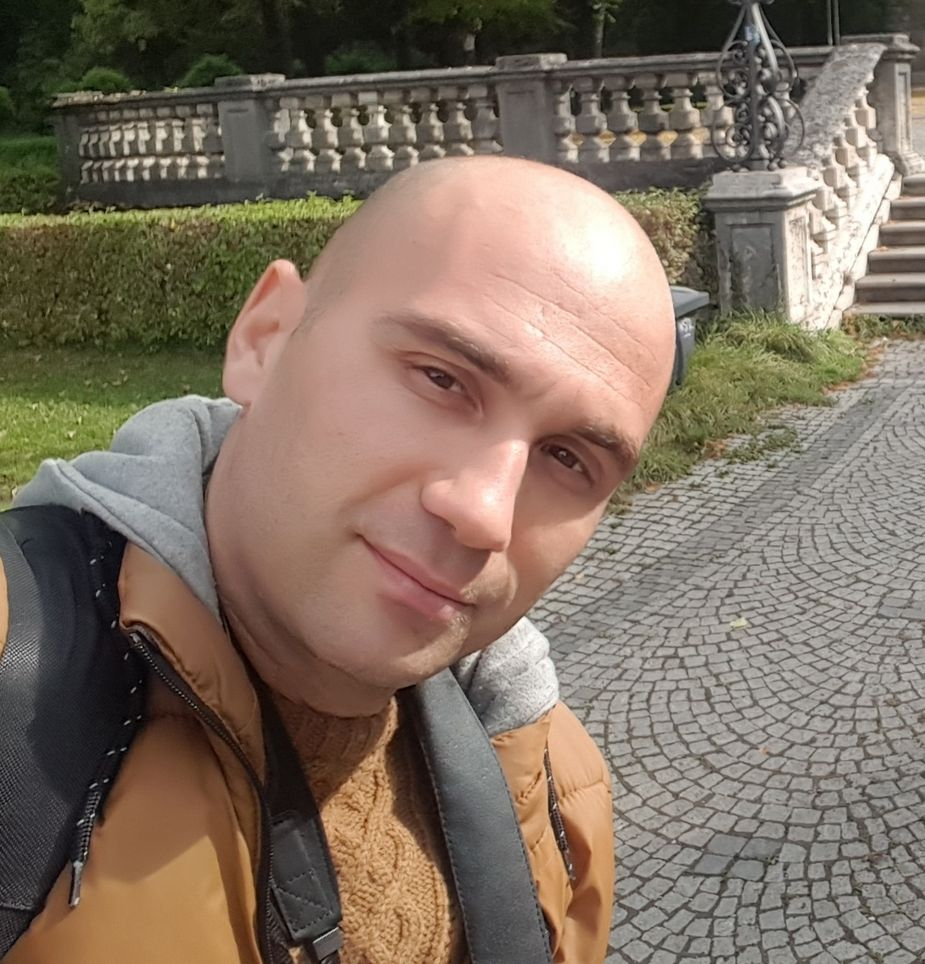 Шок в Пловдив: Много известен жител на града е арестуван заради детско порно