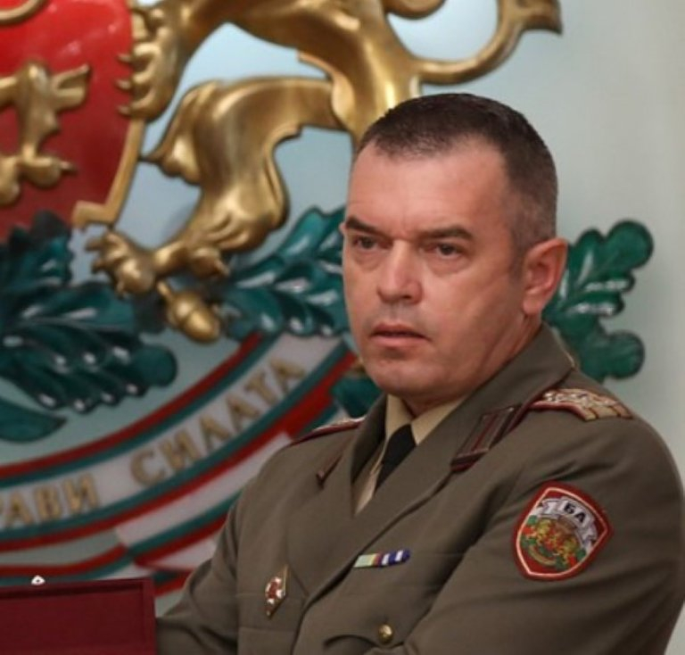 Директорът на „Военното разузнаване“ с притеснителни признания за сигурността ни