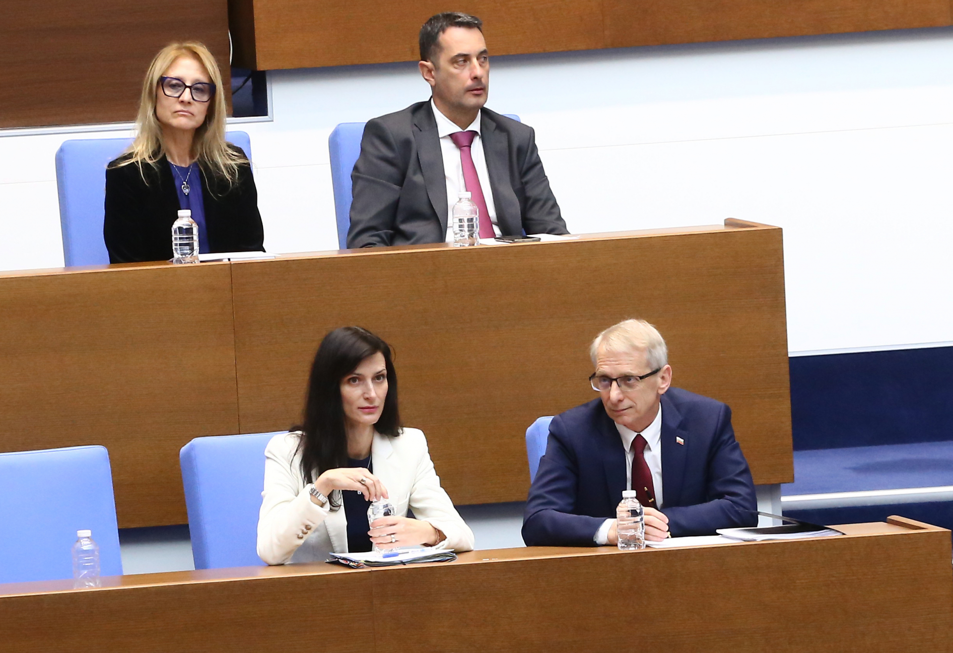 Няма да е последната: Политолог заплете интрига с кабинета "Габриел"