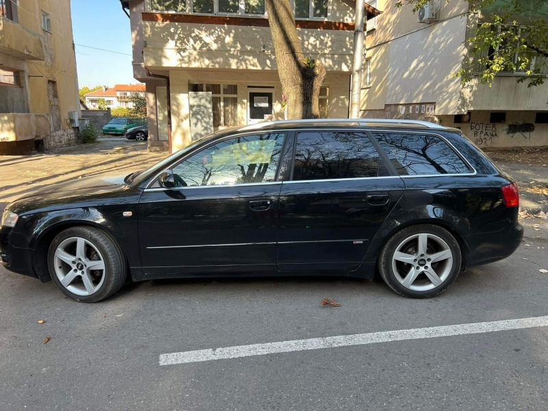 Младежи спипаха мъртво пиян полицай да бръмчи с колата си из Враца и стана страшно СНИМКИ