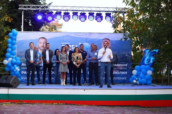 Хекимян: Терзиев избяга от дебат с мен, не може без "патерици"