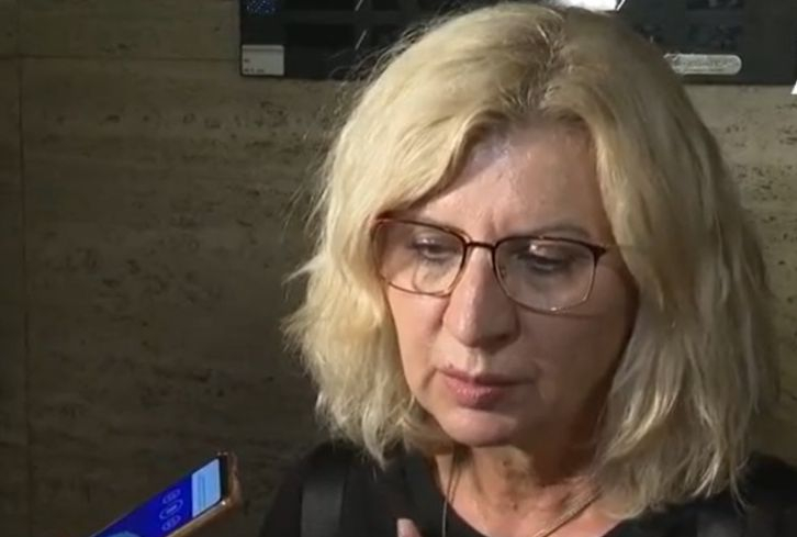 Майката на убитата и натикана в куфар Евгения: И милион да ми дадат...