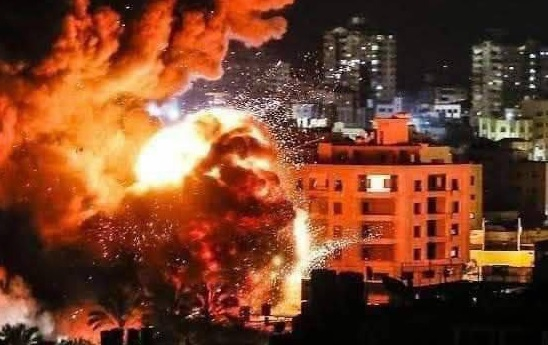 ВИДЕО от войната: Израел атакува над 320 цели в цялата Ивица Газа