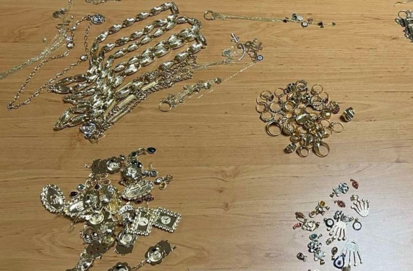 Откриха злато на ГКПП Лесово, не е за вярване на кого СНИМКИ