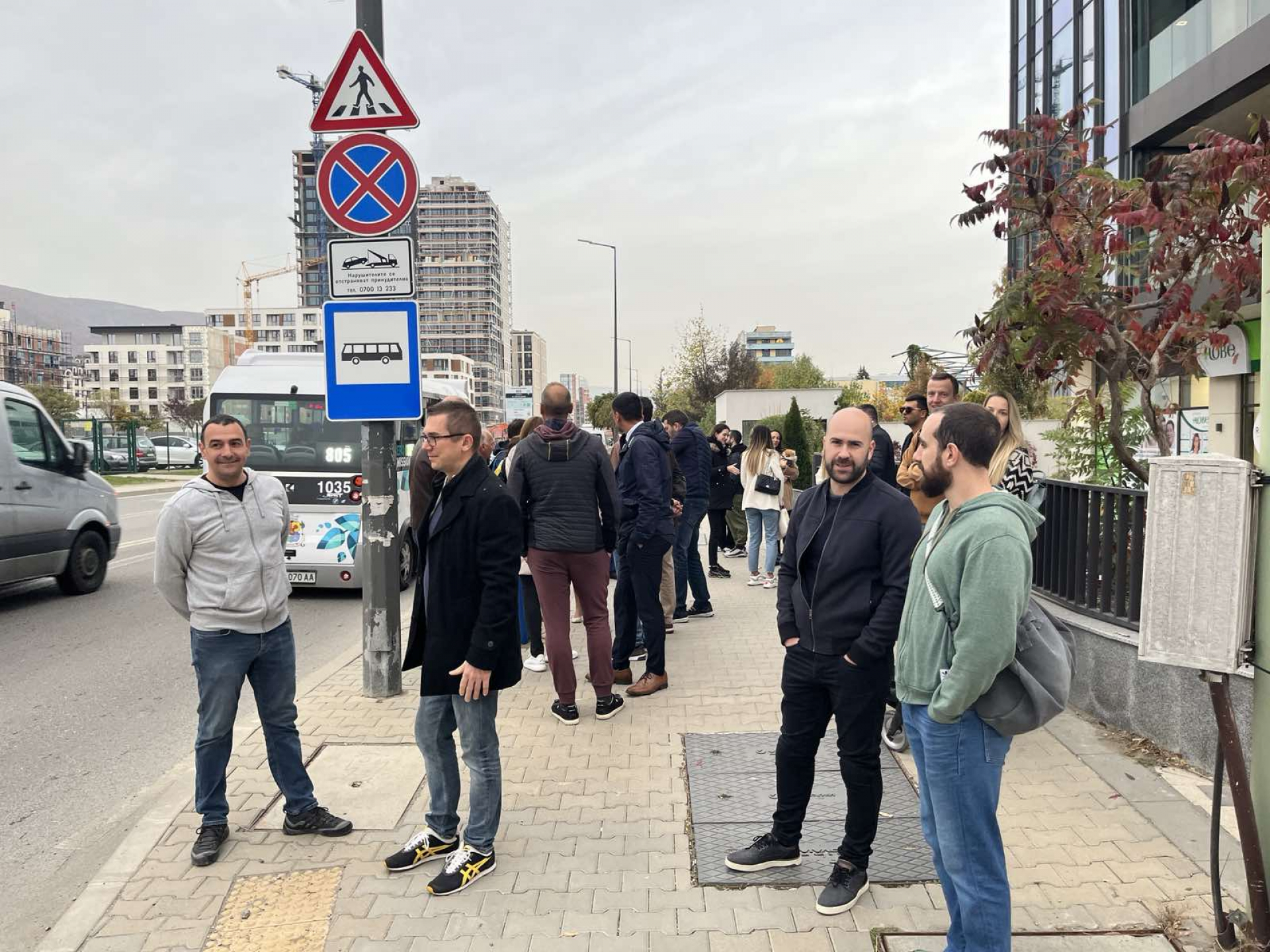 Жителите на „Кръстова вада“ на бунт срещу престъпната власт, искат светофар и тротоар, не трупове на пътя ВИДЕО 