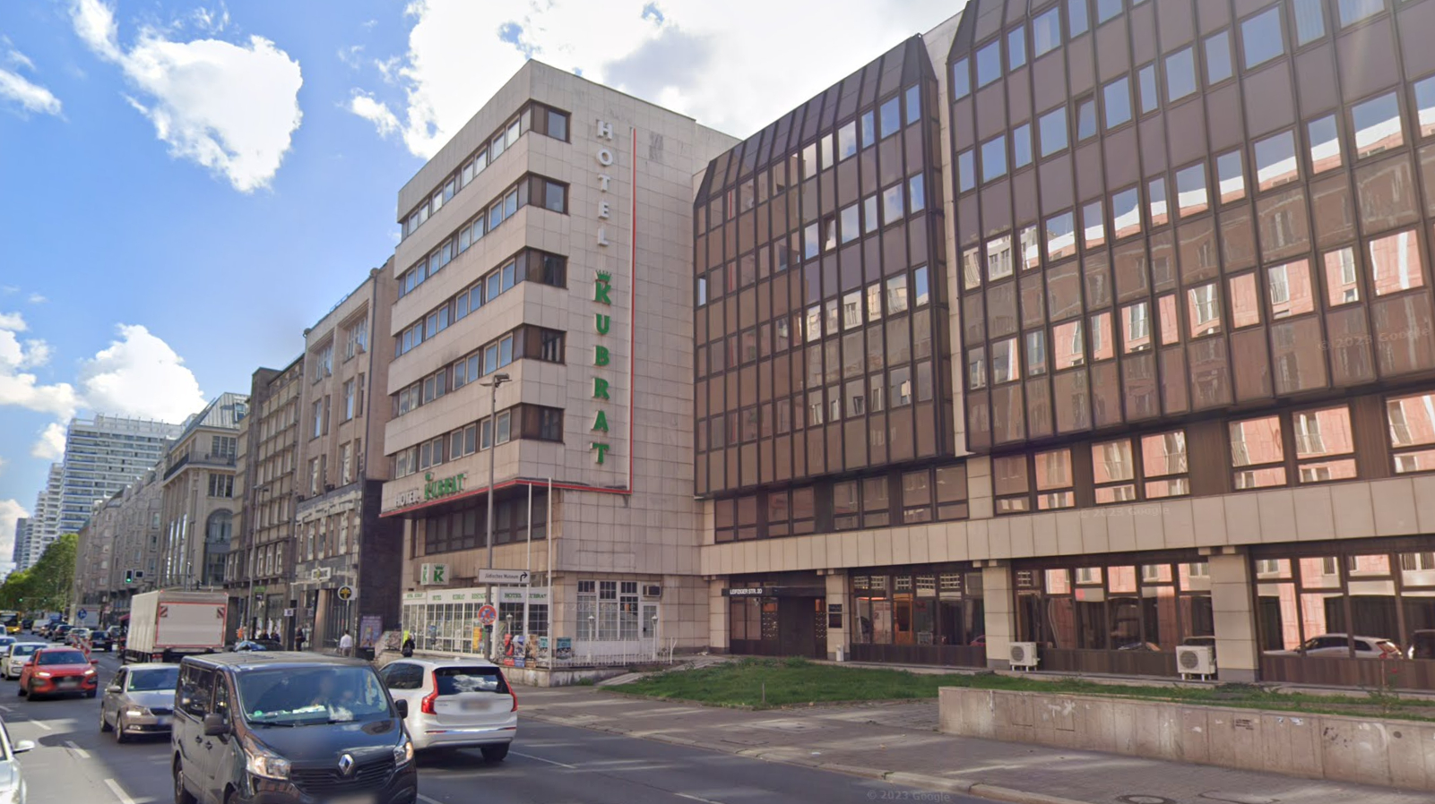 Ето какво срами цяла България на пъпа на Берлин, гледката е потресаваща