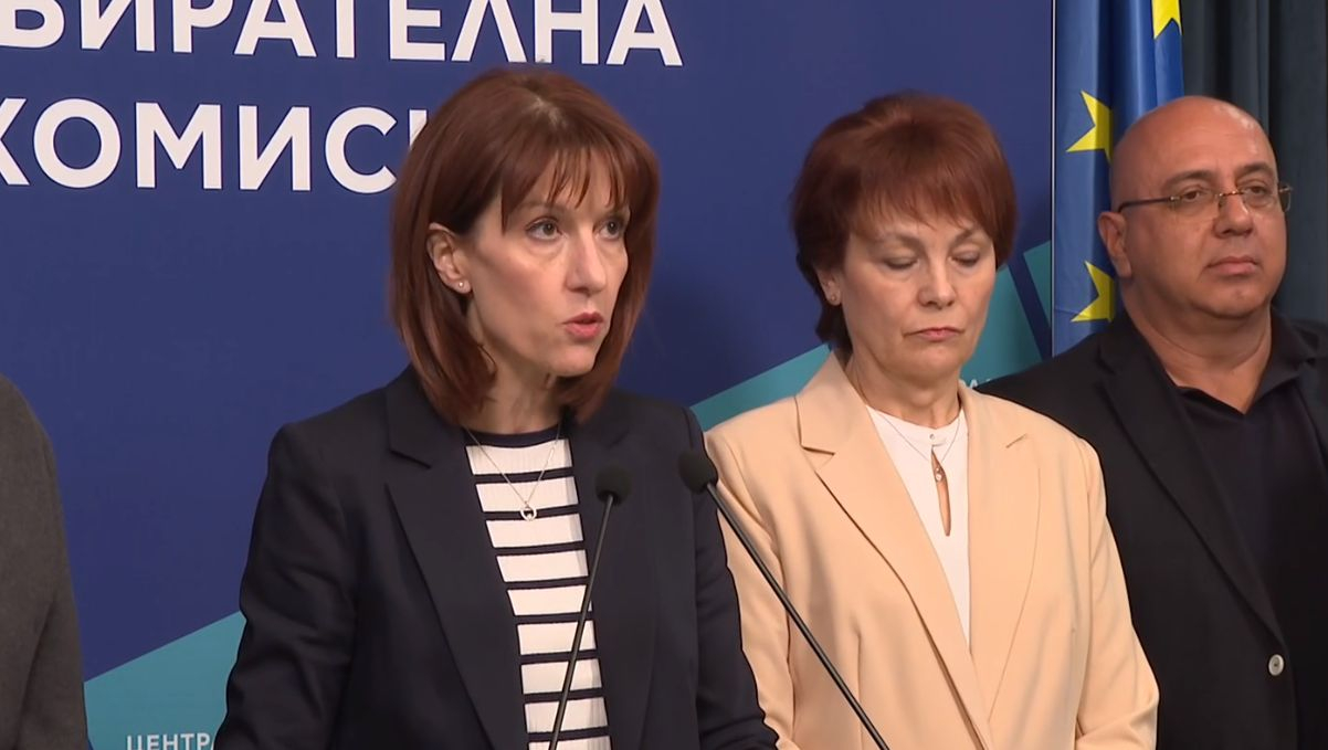 ЦИК отвърна на Денков: Това е недопустимо 