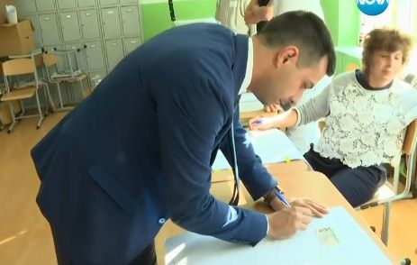 Деян Николов се цели високо: Имам шансове за... ВИДЕО