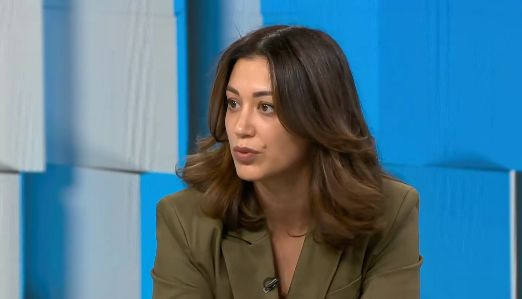 Красива социоложка завъртя голяма интрига с резултатите от вота 