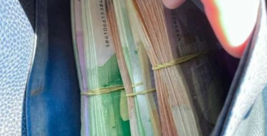 Осмокласник от Дупница намери чанта с пари и ето какво направи 