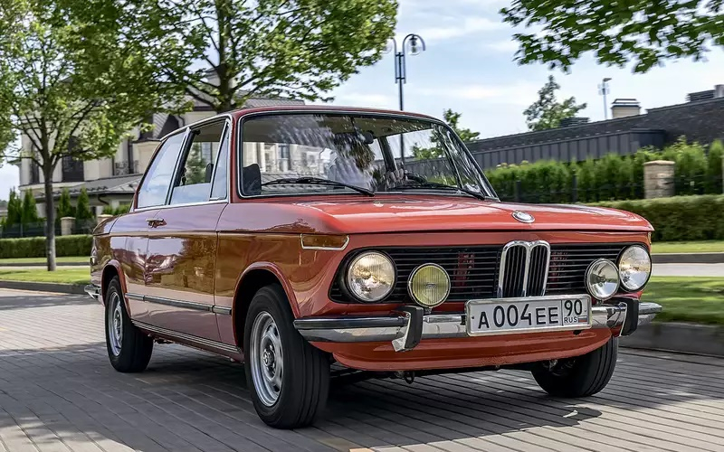 Експерт сравни BMW 1502 с Жигула, това са изводите 