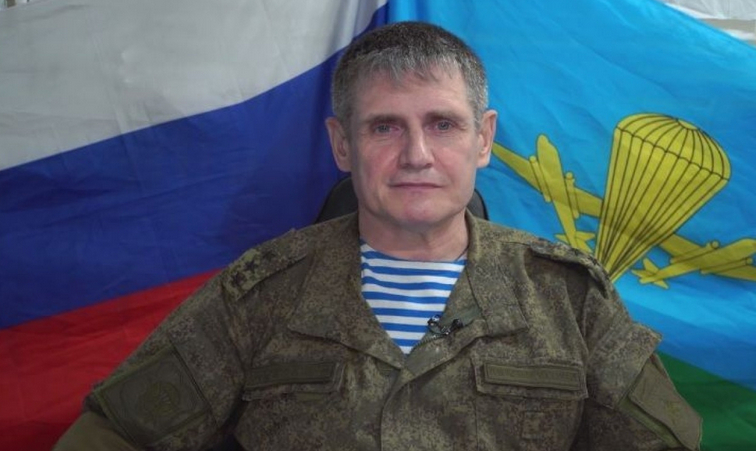 Докато е на фронта: Съпругата на руски генерал му изневерява с неговия брат СНИМКИ 18+