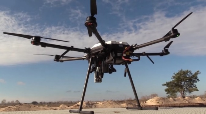 Украинските военни са усвоили мощни дронове прехващачи DroneHunter ВИДЕО