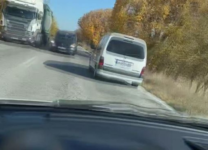 Инфарктно ВИДЕО: Мъж не се прибра след изпреварване, последва ад край Русе