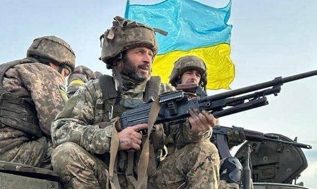 WSJ: Големи загуби на личен състав и недостиг на боеприпаси във ВСУ