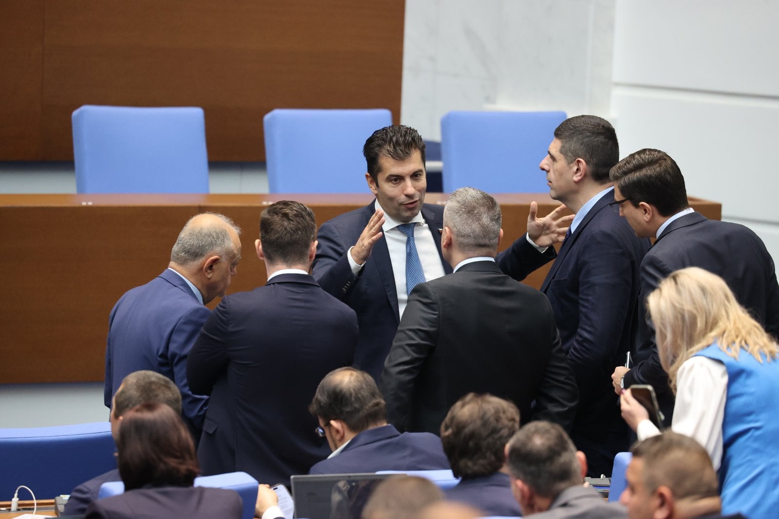 Извънредно: "Да, България" каза напуска ли коалицията 