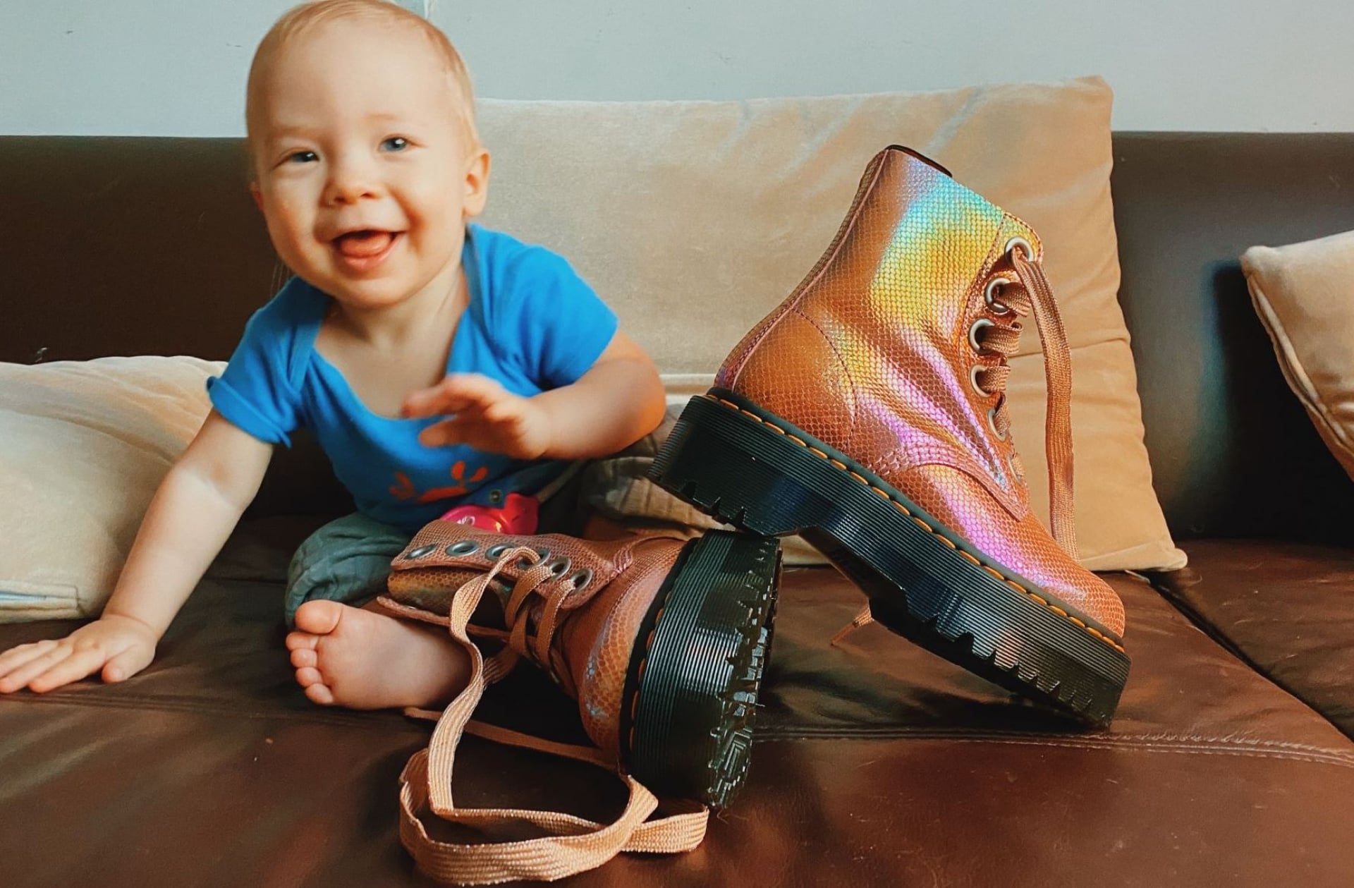 Изпъквайте с всяка направена крачка – моден наръчник на обувките Dr. Martens