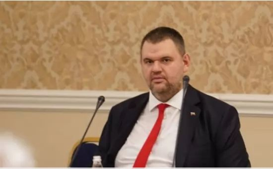 Делян Пеевски, председател на ПГ на ДПС: Кандидатирам се за председател на ДПС. Партията ще има един лидер БЛИЦ TV