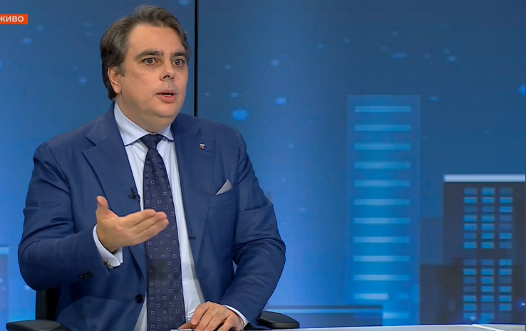 Асен Василев разкри колко е лапнала „Лукойл“ и обяви грандиозна новина за ресторантьорите