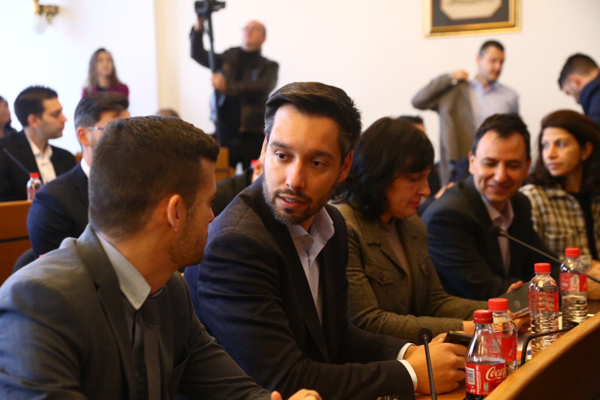 Борис Бонев изригна с признание: Късал съм си ризата за предложения на ГЕРБ в името на... ВИДЕО