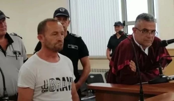 Жестокият Николай, убил жена си на стадиона в Сопот, не е на себе си след тази вест 