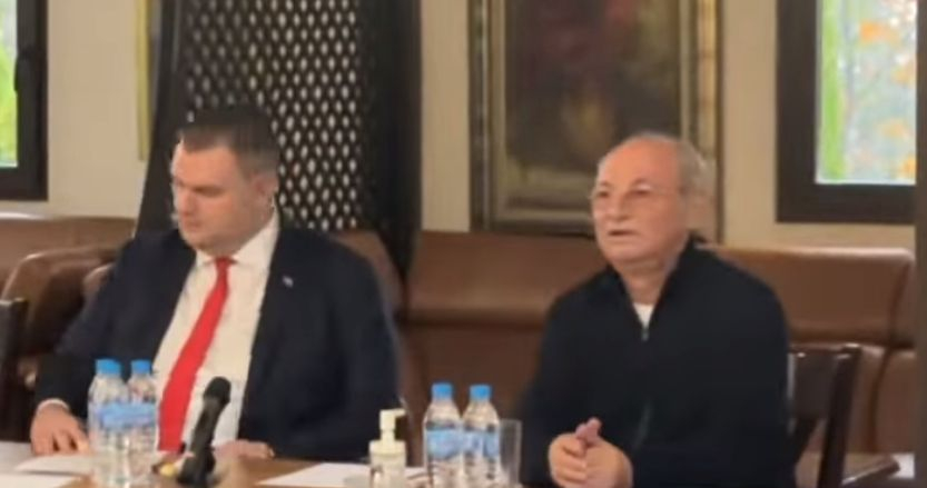 ЦОБ на ДПС проведе заседание под председателството на Доган и Пеевски 