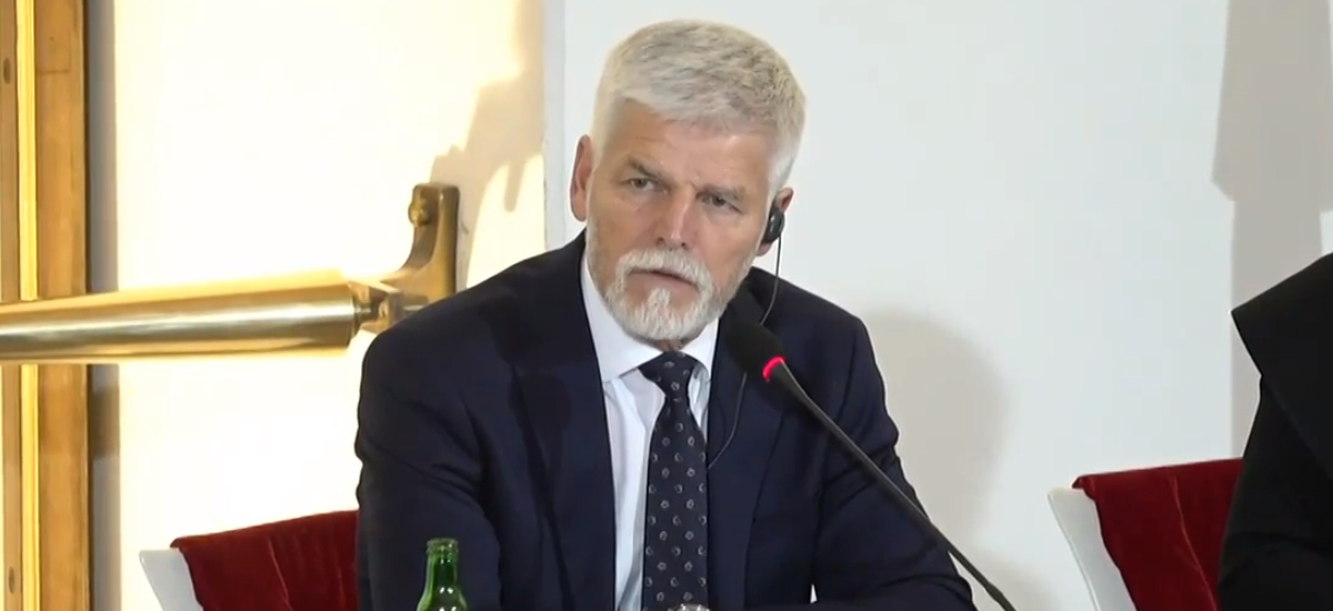Чешкият президент тревожно: Всички европейски армии се подготвят за...