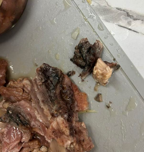 Пловдивчанка си купи деликатес, отвори го и изтръпна от погнуса СНИМКИ 