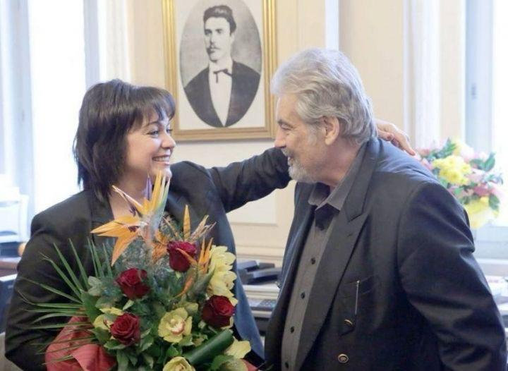 Корнелия Нинова с трогателни думи за Ламбо СНИМКИ