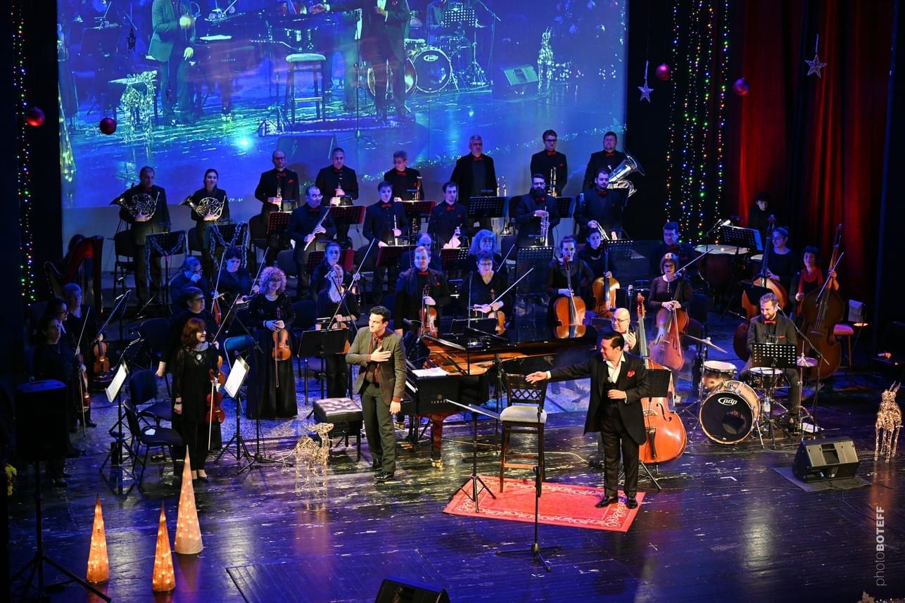 Васил Петров с 12 концерта за Рождество Христово в страната