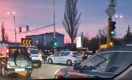 Първо в БЛИЦ! Полиция заварди ключов столичен булевард, станало е нещо страшно СНИМКА