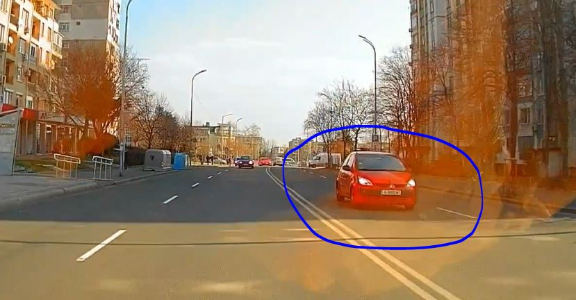Бургаски джигит изпили нервите на всички с изпълнението си ВИДЕО 