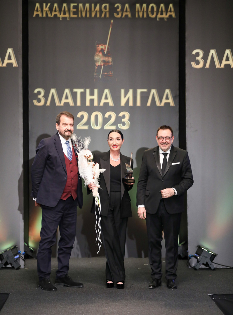 Връчиха най-престижните награди за мода в България "Златна игла 2023" СНИМКИ