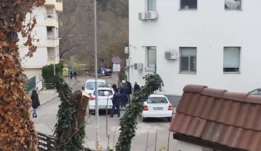 Три торби с пари и стрелба в слабините: Горещи разкрития за грабежа в Благоевград СНИМКИ