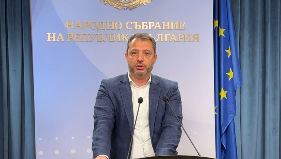 Делян Добрев с голяма бомба за дерогацията на руския петрол ВИДЕО